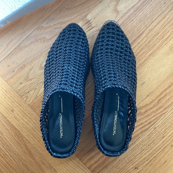 Intentionally Blank Caps Leather Caged block heeled mules Sz 8 - Picture 4 of 10